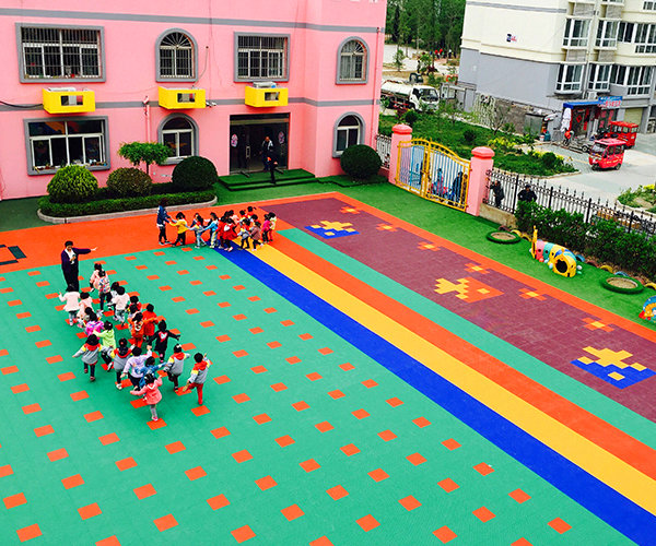 懸浮塑膠拼接地板 懸浮塑膠拼接地板